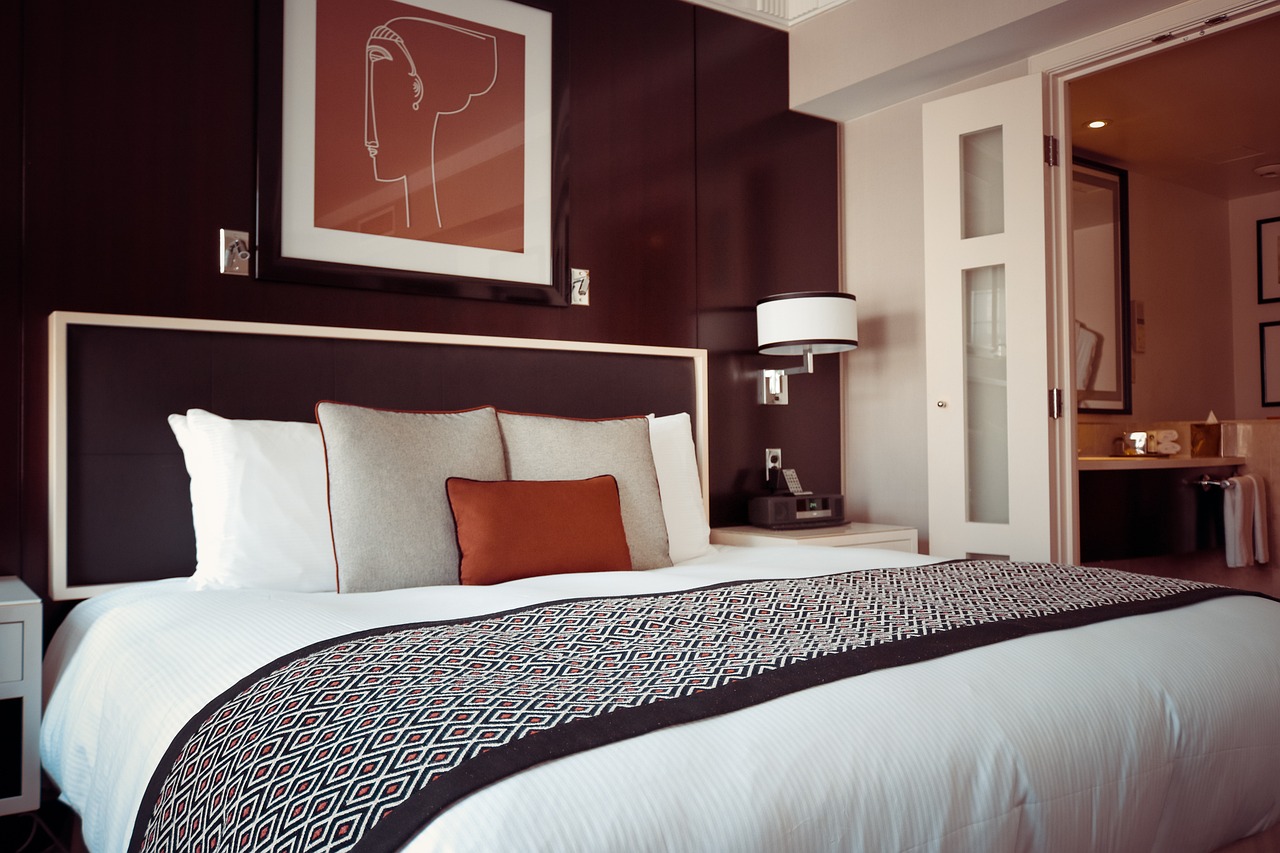 hotel room 2